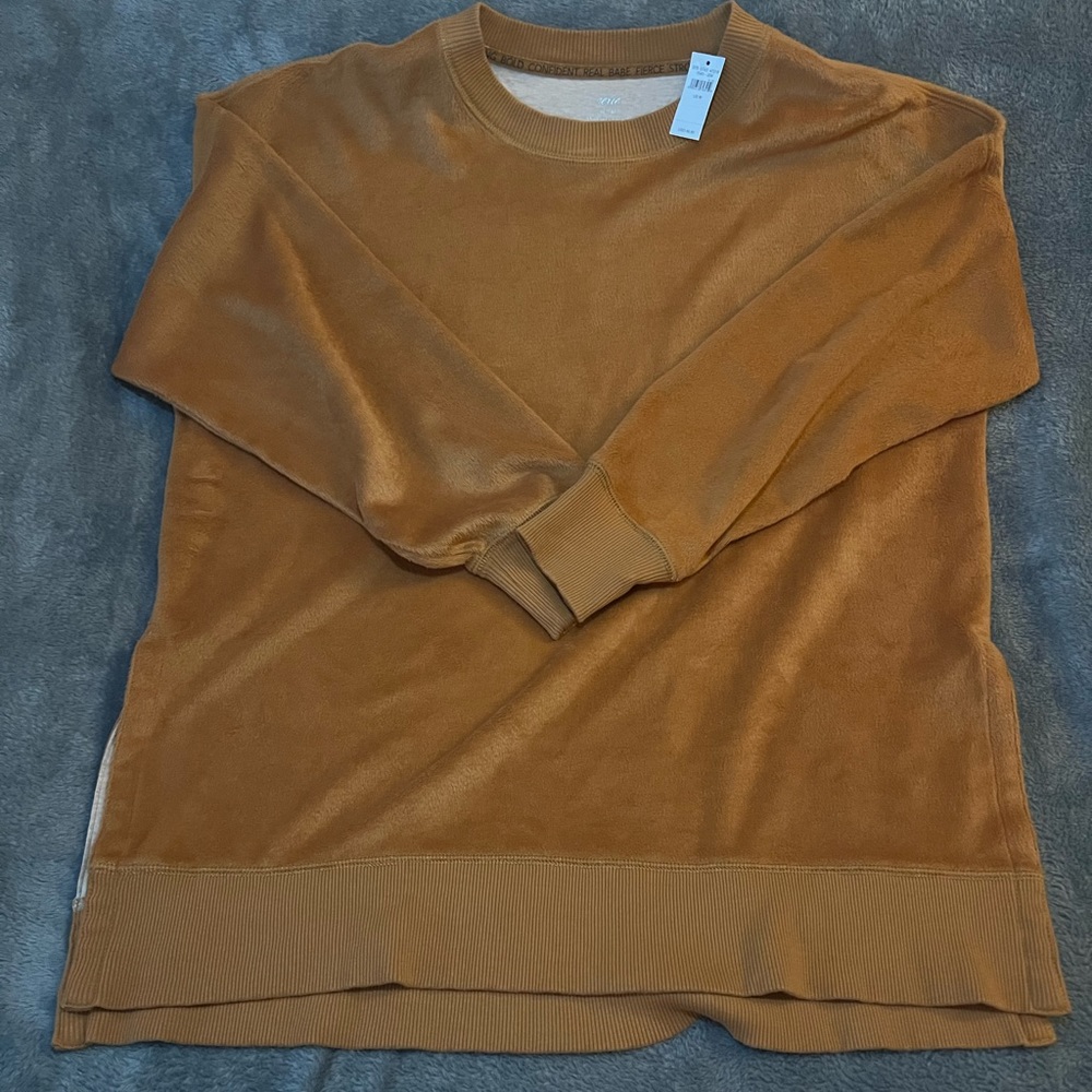 AERIE — NWT — Crewneck Sweatshirt